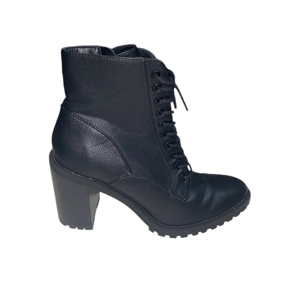Forever 21 Black Faux Leather Ankle Boots, Size 10 - Picture 7 of 15